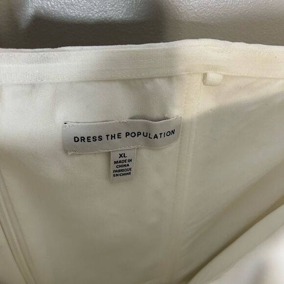 Dress The Population Paris Ruffle Strapless Mermaid Gown - Picture 4 of 5